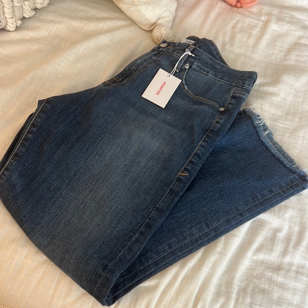 Good American Good Straight Jean size 14/32
